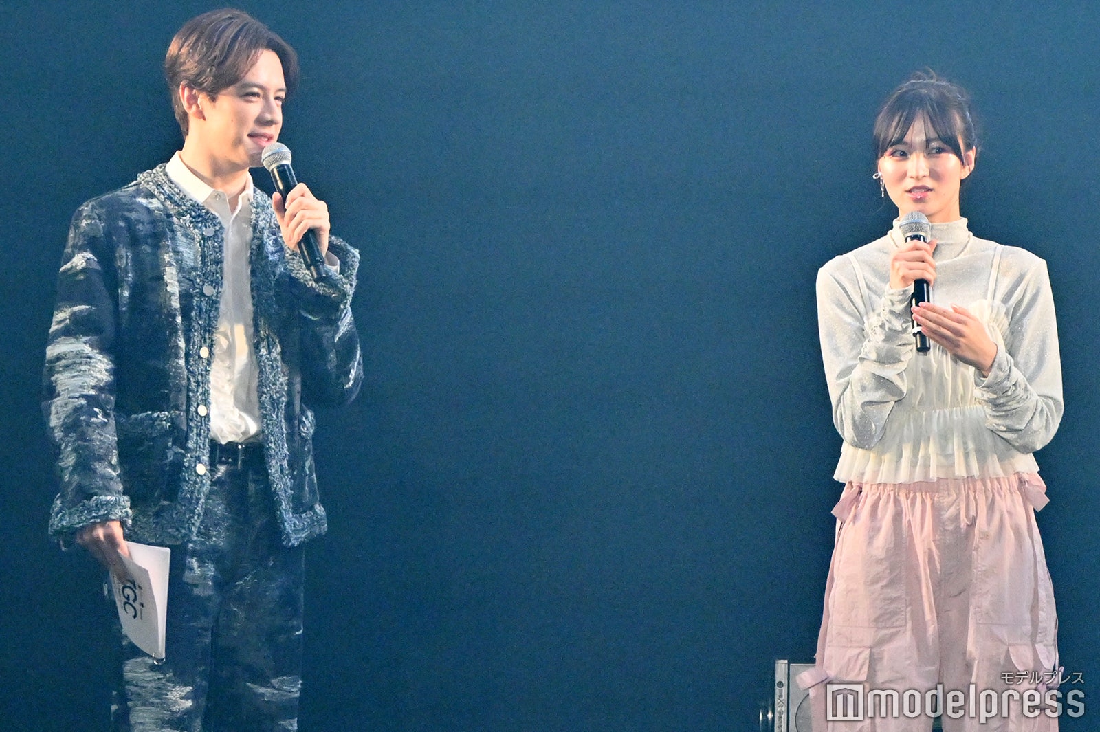 「アイのない恋⼈たち」岡崎紗絵、見どころ語る「葛藤や苦悩を描いた成長物語」THE BEAT GARDENは主題歌披露【TGC 和歌山 2024】