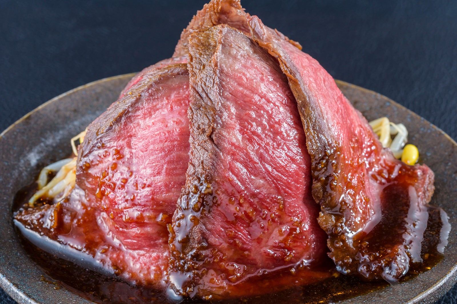 和牛赤身マウンテン／画像提供：AATJ株式会社