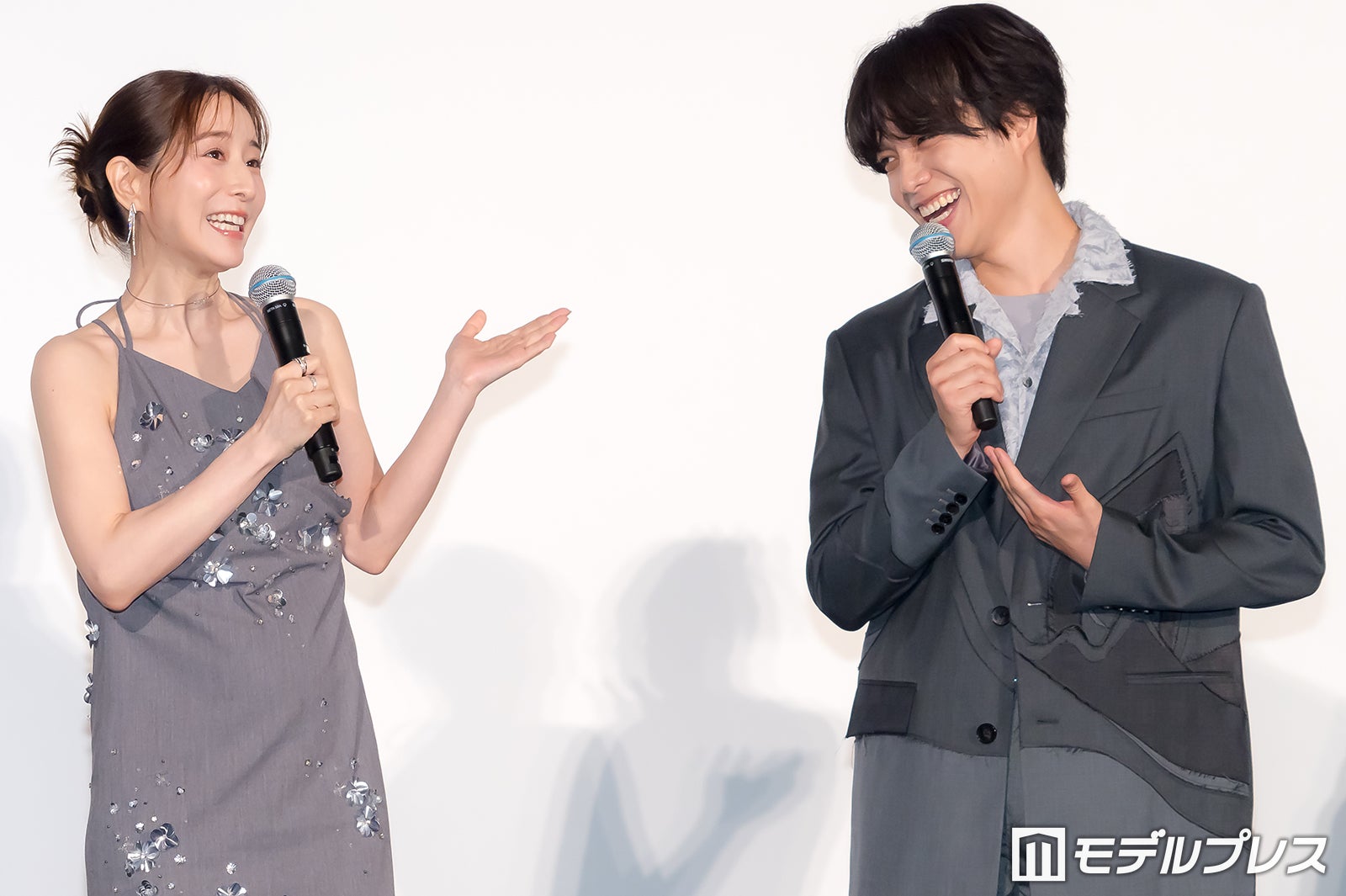 田中みな実、重岡大毅（C）モデルプレス