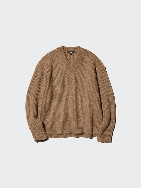 ユニクロ フラッフィVネックセーター ユニクロのフラッフィVネックセーター