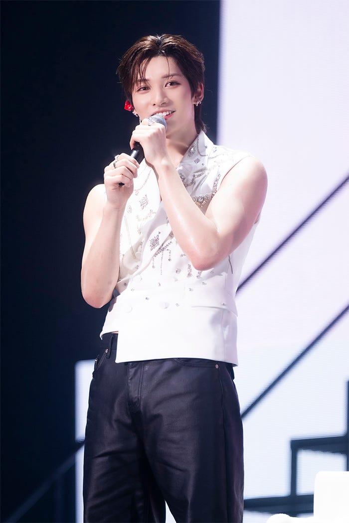 ユウ/NEXZ 撮影:田中聖太郎写真事務所