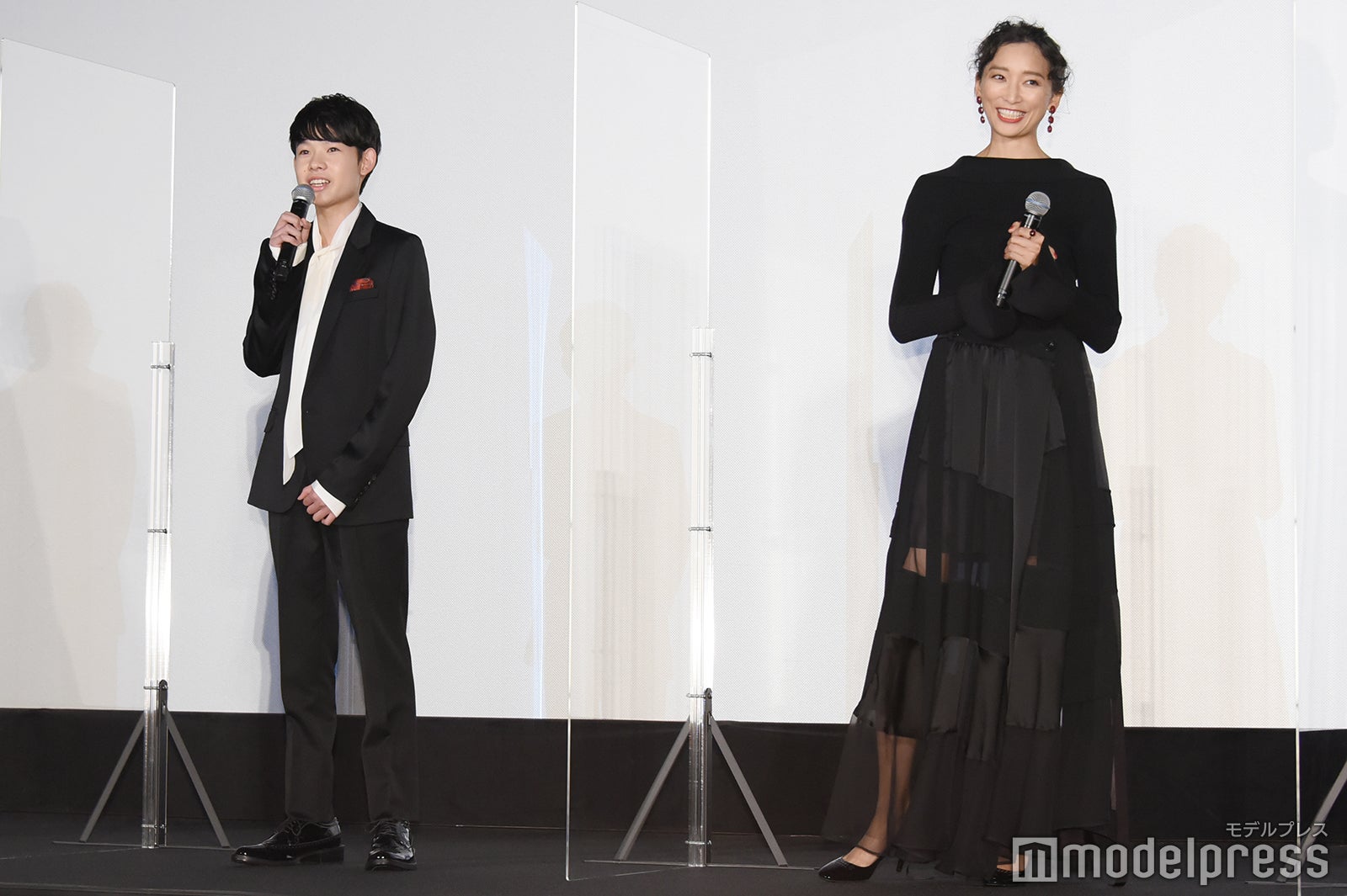 田代輝、杏（C）モデルプレス