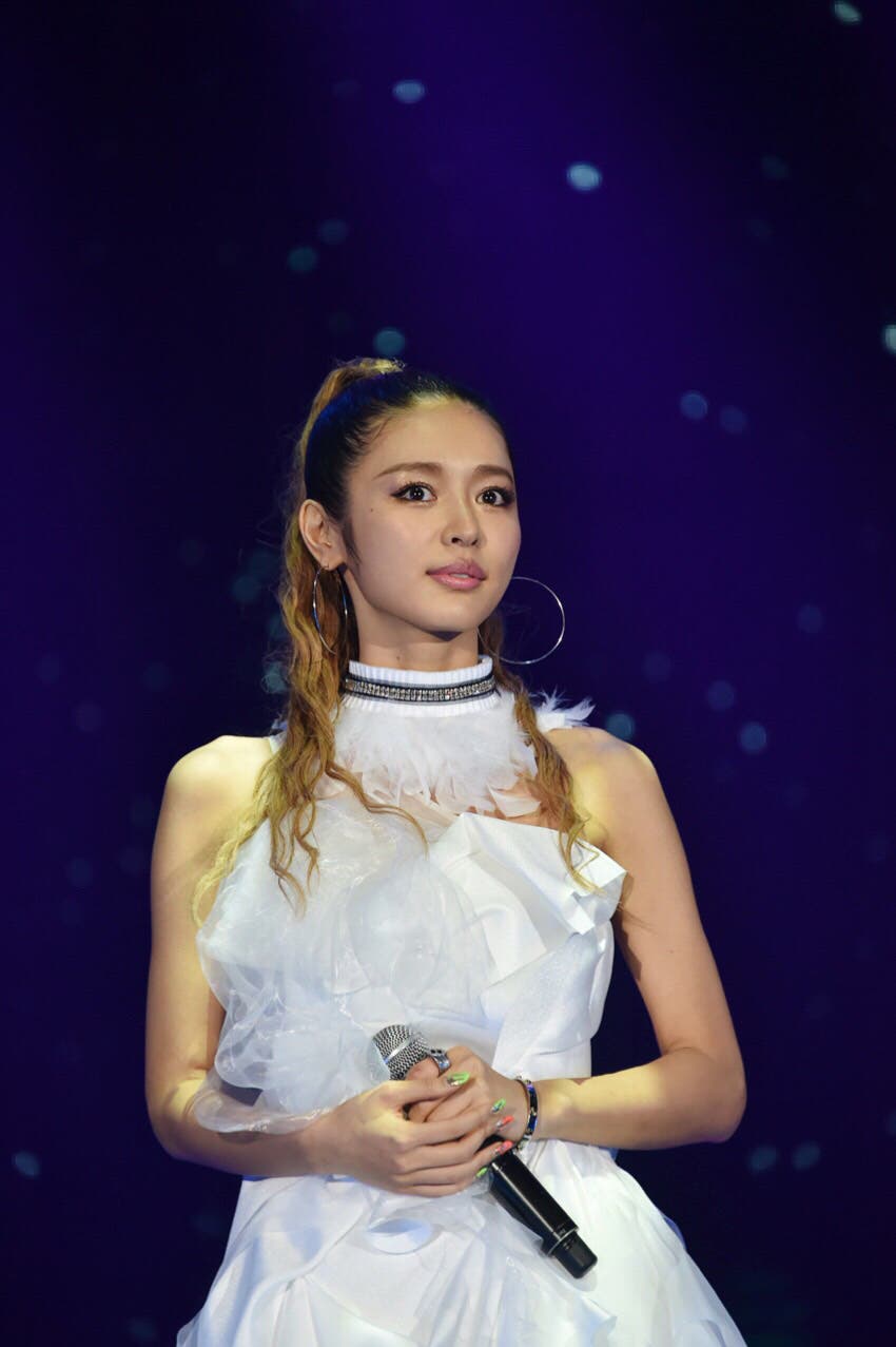 加治ひとみ(提供画像)