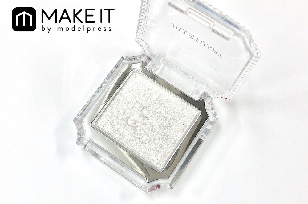 JILL STUART Beauty／アイコニックルック アイシャドウ／G301 innocent glam／2,200円（税抜） (C)メイクイット