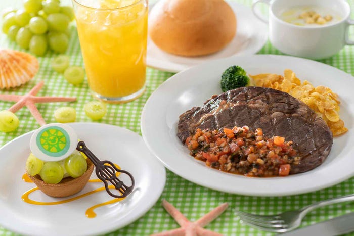 ホライズンベイ・レストラン スペシャルセット2,880円(C)Disney