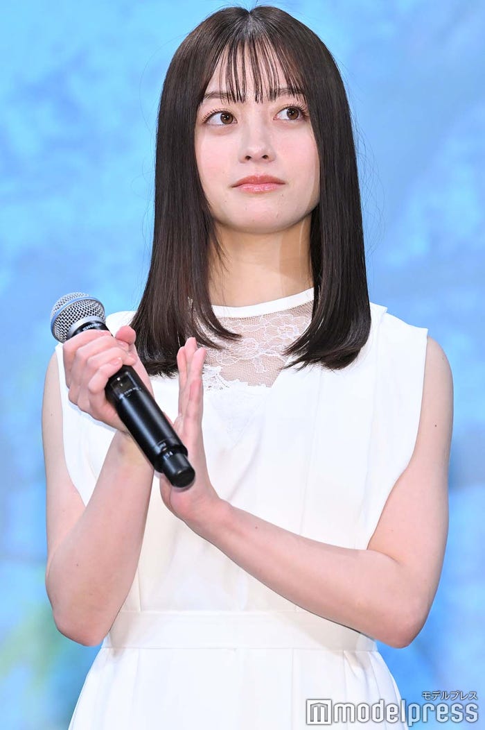 橋本環奈(C)モデルプレス
