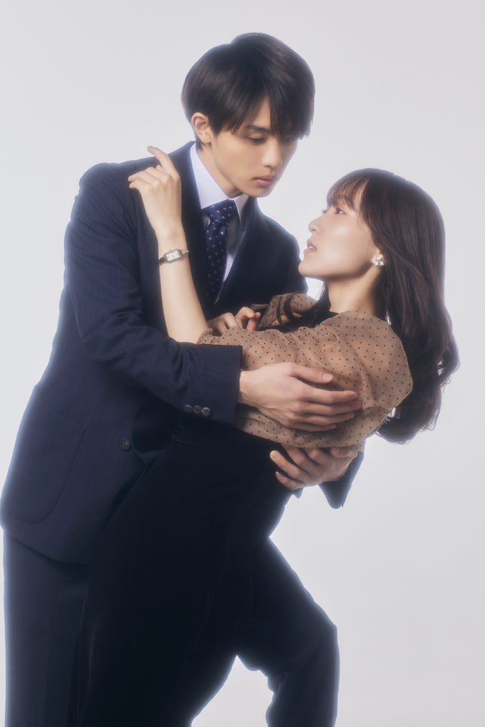 菅井友香＆超特急・草川拓弥、W主演で“キケンなラブストーリー”決定 原作オマージュカットも解禁＜ビジネス婚－好きになったら離婚します－＞