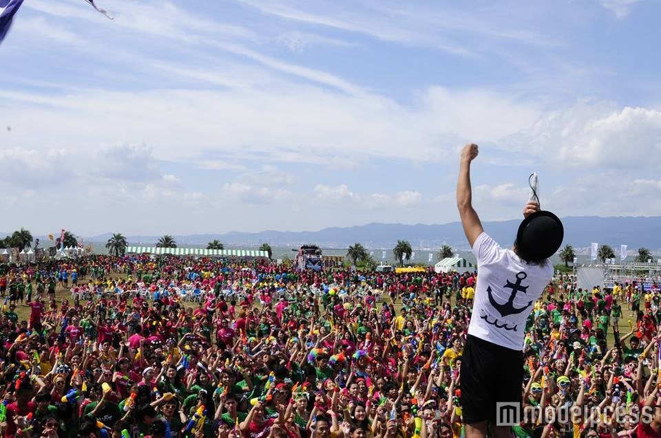 MCとDJが会場を熱く盛り上げる／画像提供：SSS