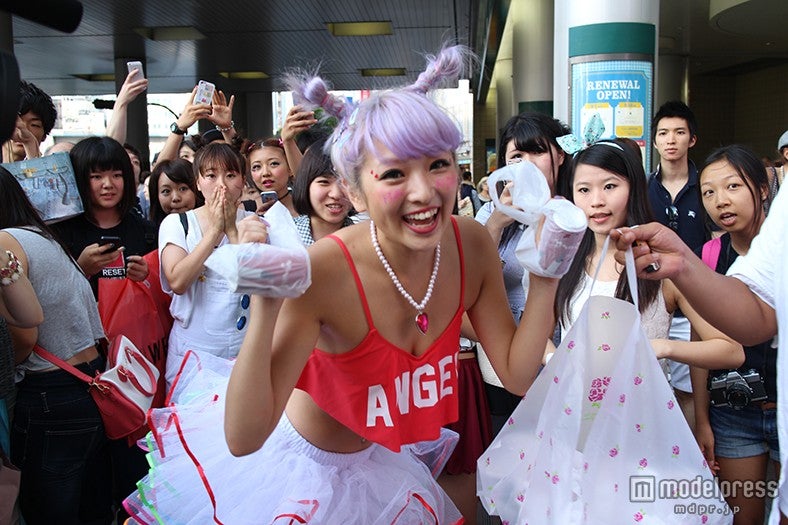 斉藤夏海にファン殺到「みんなの笑顔でハッピーになった」