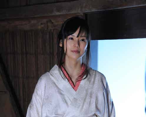 小西真奈美、妖艶着物×関西弁で色気放出「本当に楽しい」<本人コメント>