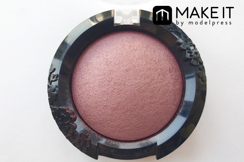 ヴィセ／フォギーオン チークス／全5色／1,500円（税抜） (C)メイクイット