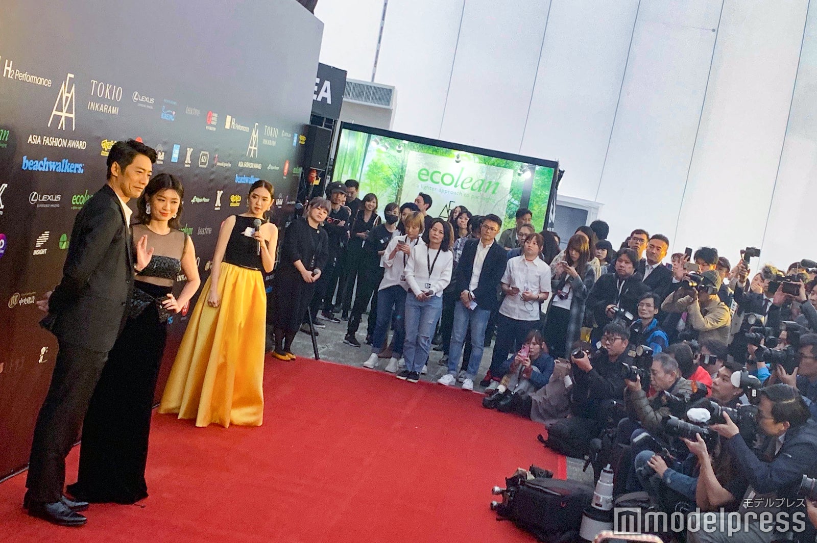 アジア各国のメディアが殺到（C）モデルプレス