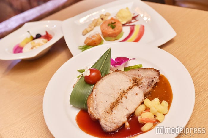 ディナー(大人)/(C)モデルプレス