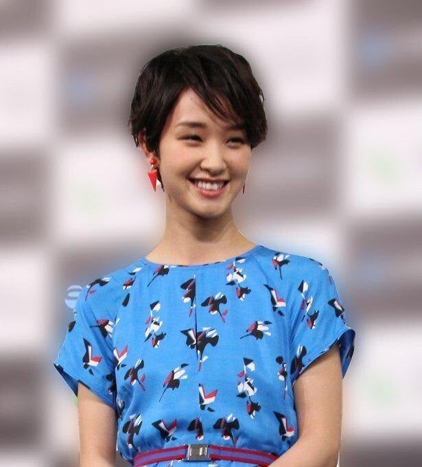 剛力彩芽が 他校に彼氏さんがいた と 同級生滝沢カレンの過去を暴露 モデルプレス