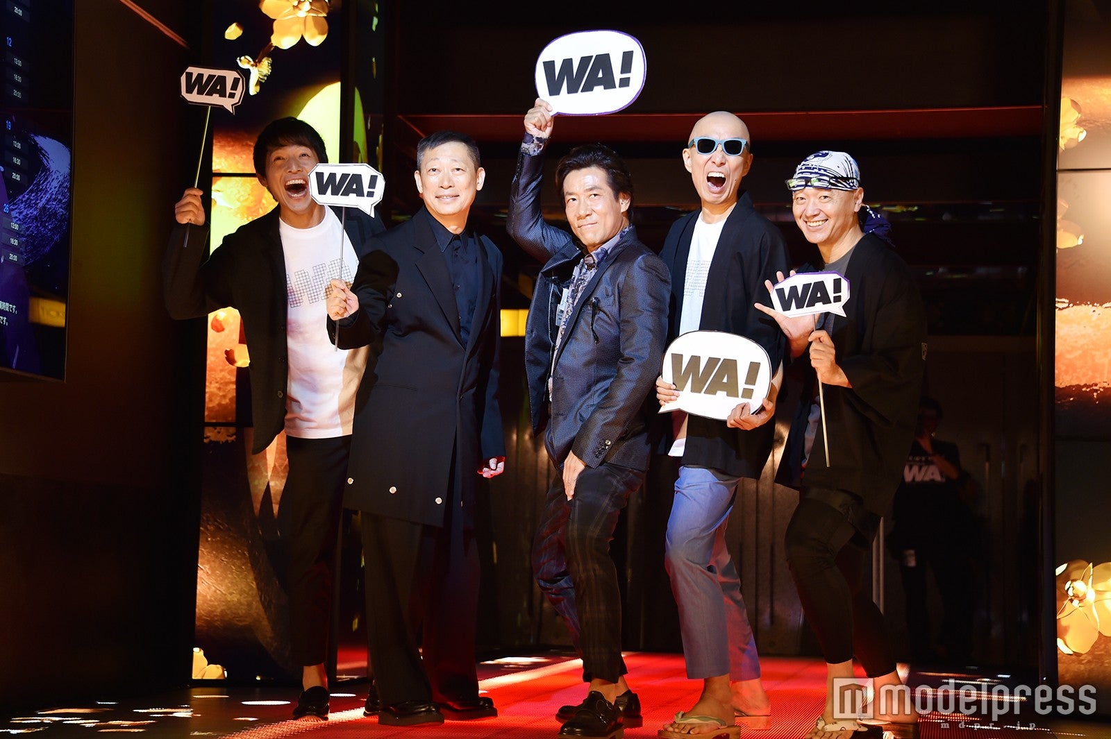 左から：東根作寿英、森雪之丞、岸谷五朗、サンプラザ中野くん、パッパラー河合