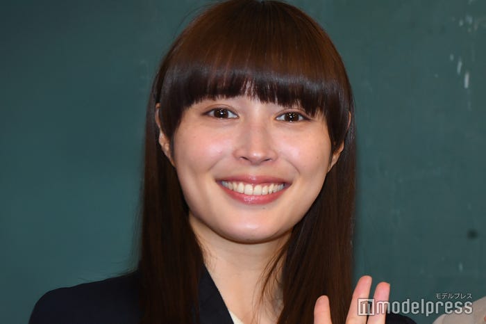 役作りでイメチェンした広瀬アリス(C)モデルプレス