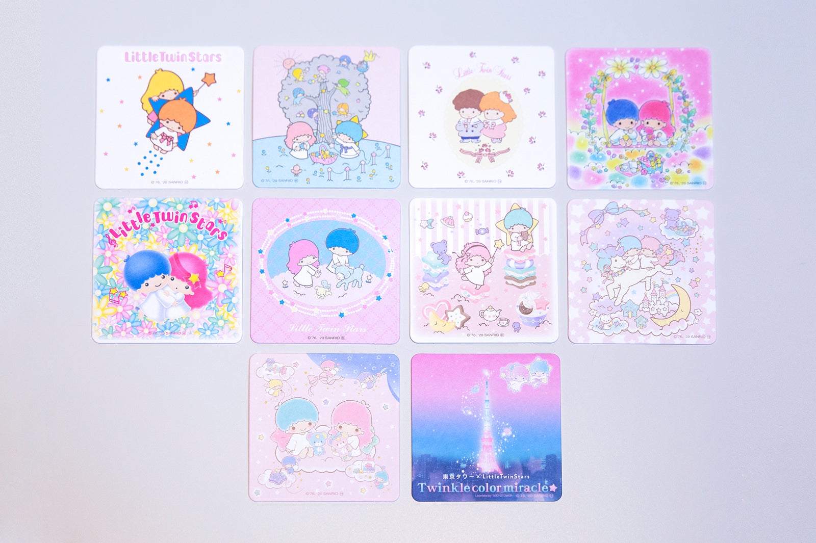 カフェドリンクメニューのノベルティ／76，’20 SANRIO 著作（株）サンリオ