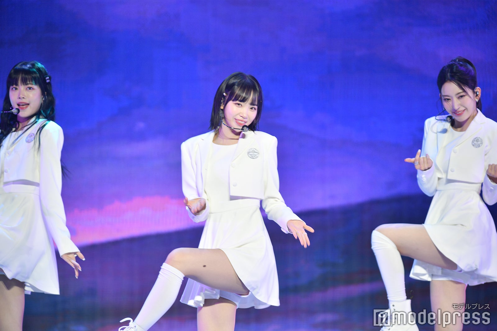 EUNCHAE、CHAEWON、SAKURA（C）モデルプレス