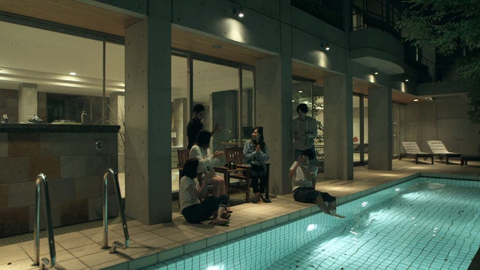 百花のバースデーを祝福『TERRACE HOUSE BOYS & GIRLS IN THE CITY』33rd WEEK(C)フジテレビ/イースト・エンタテインメント