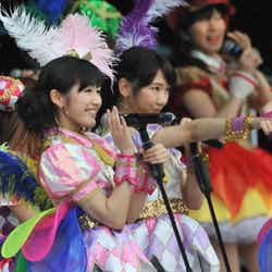 3位を獲得した渡辺麻友/「AKB48 スーパーフェスティバル ~日産スタジアム、小(ち)っちぇっ!小(ち)っちゃくないし!!~」ライブパフォーマンスの様子