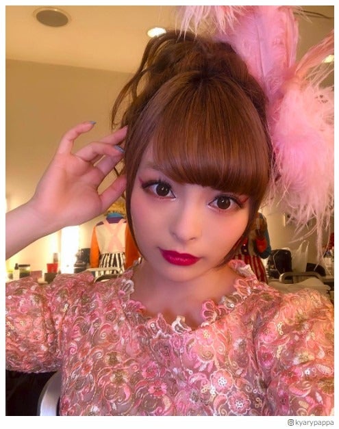 きゃりー、誕生日迎え今後の目標明かす 橋本環奈・最上もがらも祝福