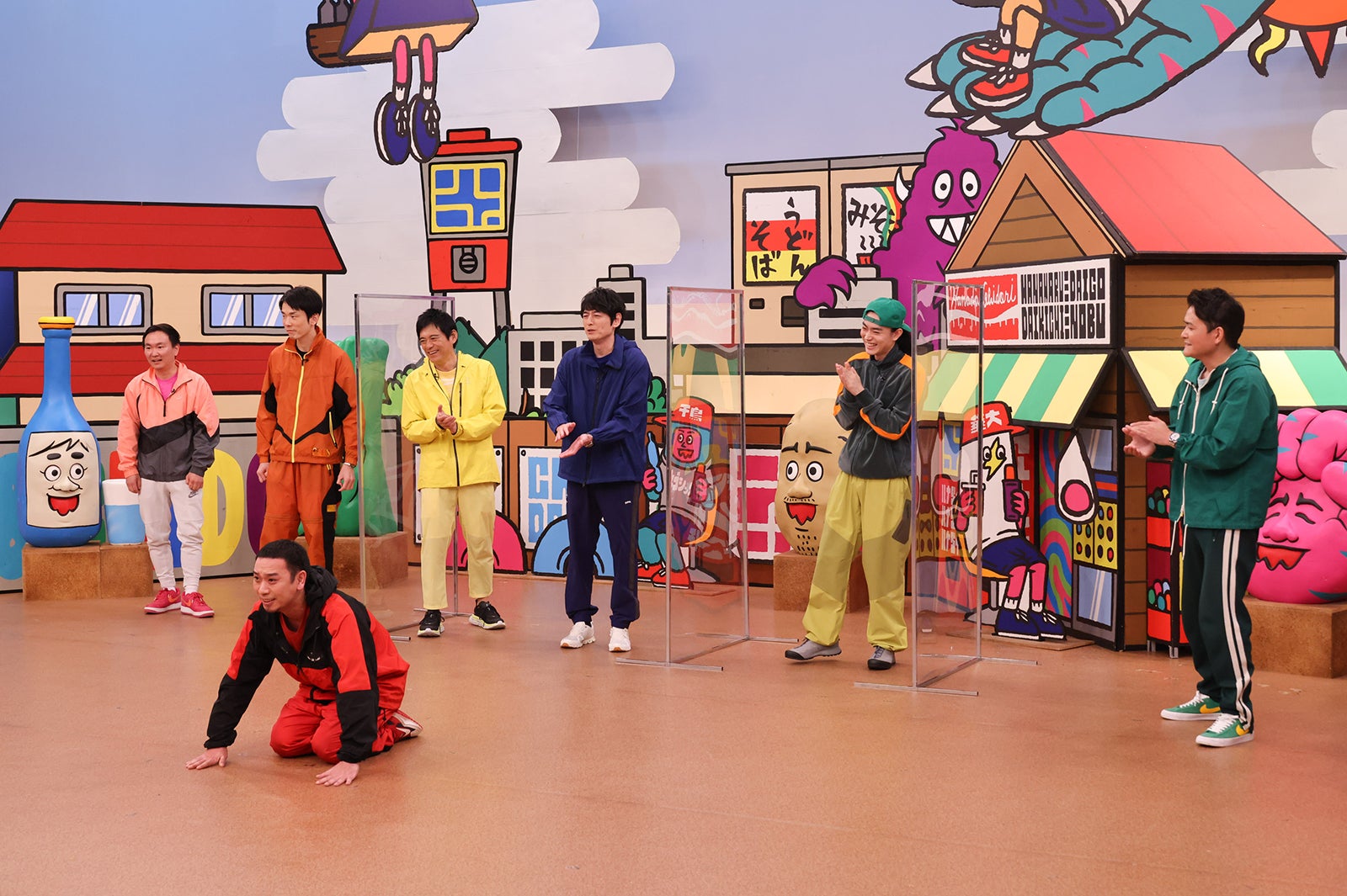 山内健司、濱家隆一、大悟、博多華丸、博多大吉、菅田将暉、ノブ （C）カンテレ・フジテレビ