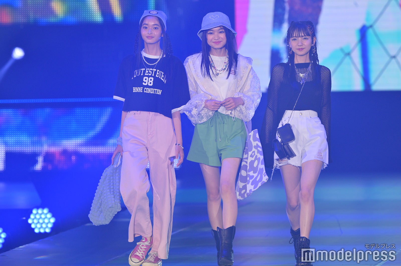 （C）モデルプレス