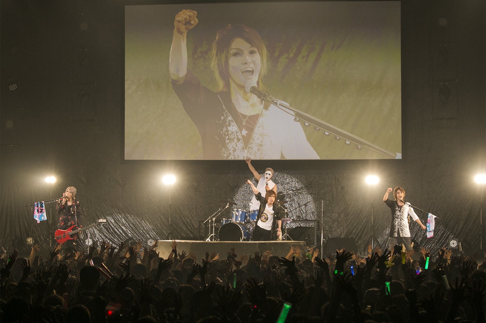 ゴールデンボンバー（写真提供：SDR）