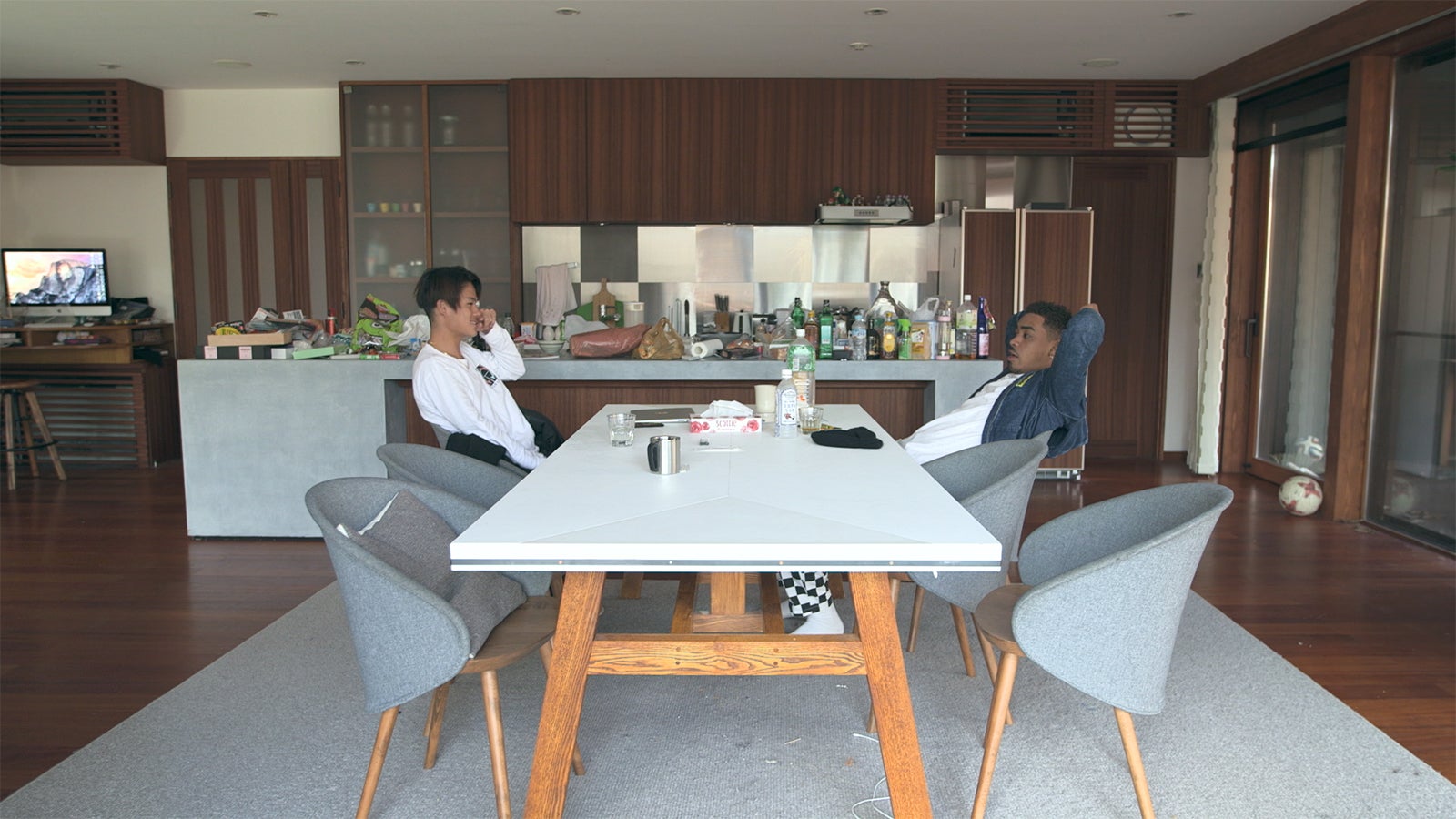 海斗、愛大「TERRACE HOUSE OPENING NEW DOORS」45th WEEK（C）フジテレビ／イースト・エンタテインメント
