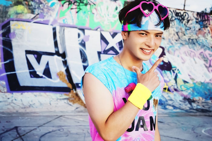 中村優一 貝殻ビキニで衝撃の美女姿披露 ライバルは武田久美子さん モデルプレス