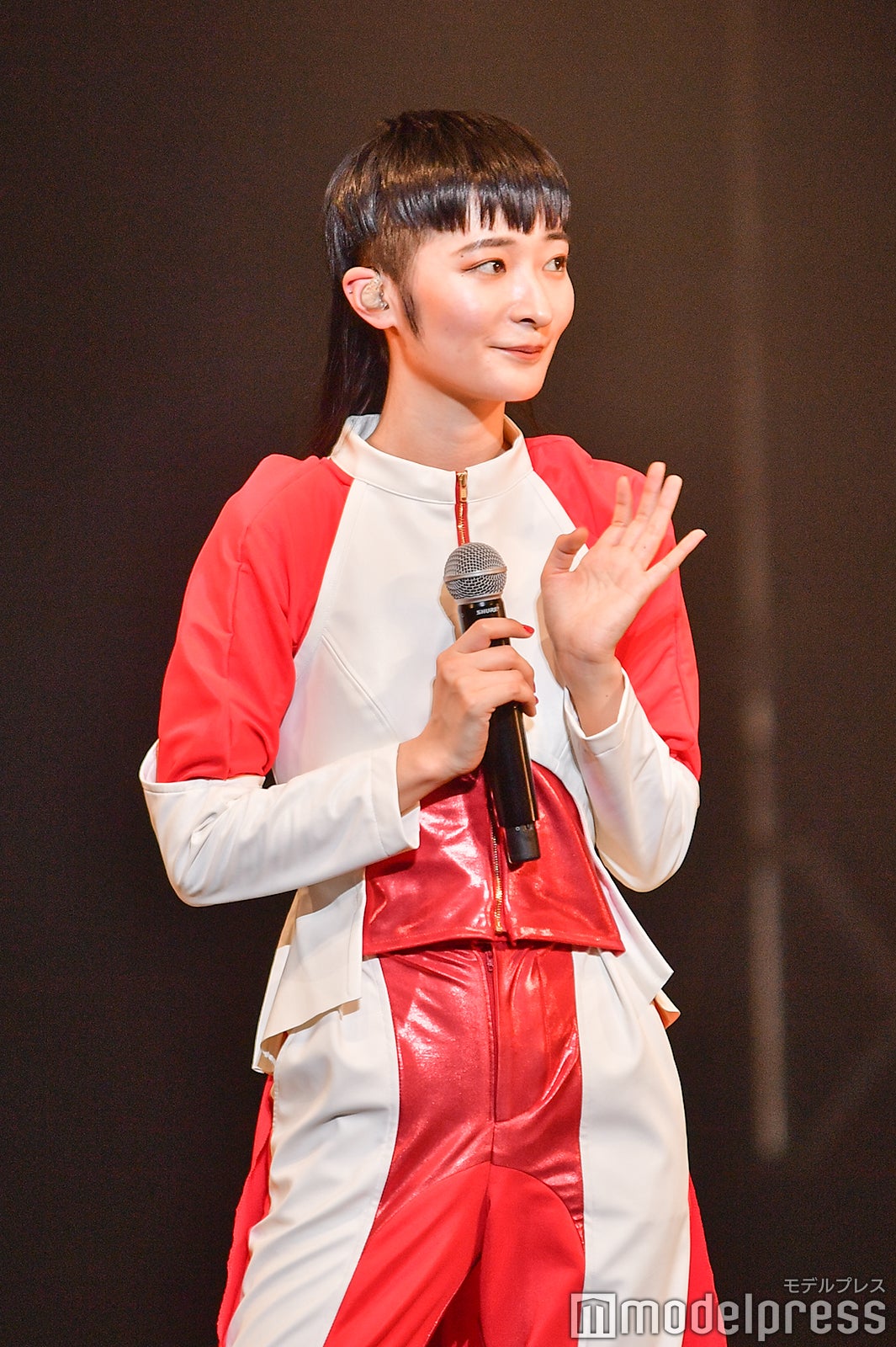 BiSH（C）モデルプレス