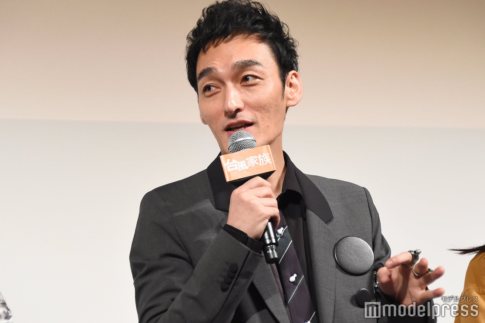 草なぎ剛 （C）モデルプレス