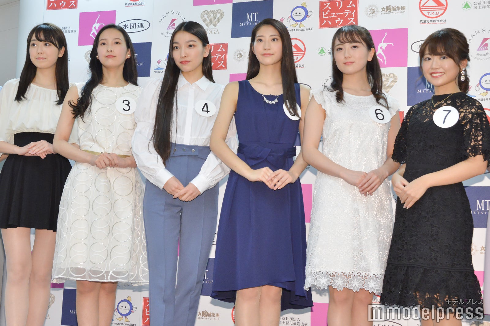 （左から）小田安珠さん、宮下薫さん、属安紀奈さん、森谷美雲さん、藤山桃子さん、中谷彩伽さん（C）モデルプレス
