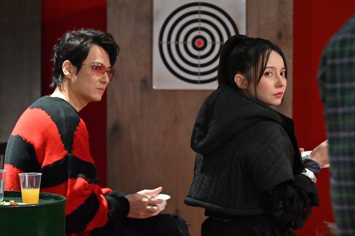 忍成修吾、ベッキー(C)日本テレビ