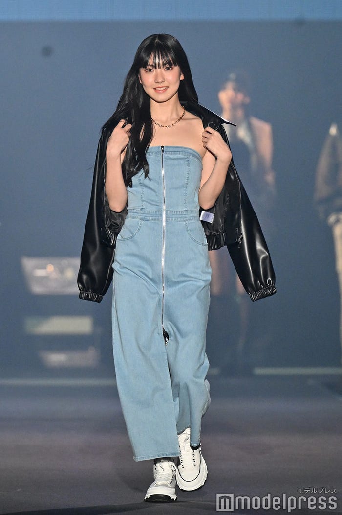 菱田未渚美(C)モデルプレス