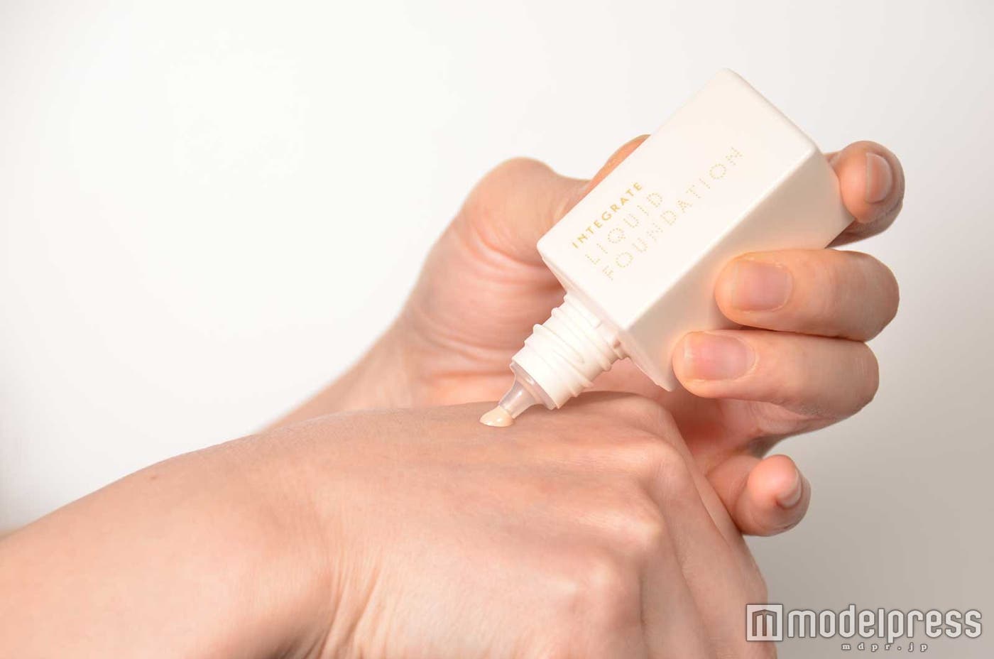 肌に馴染むリキッドタイプ (C)モデルプレス