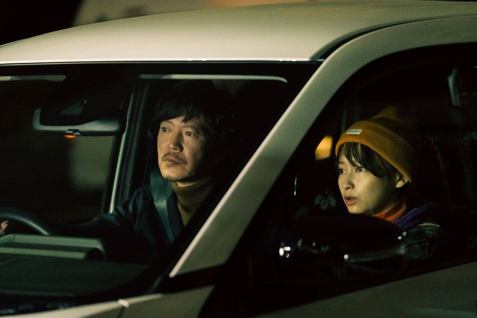 田辺誠一、影山優佳「ハコビヤ」第2話より（C）「ハコビヤ」製作委員会