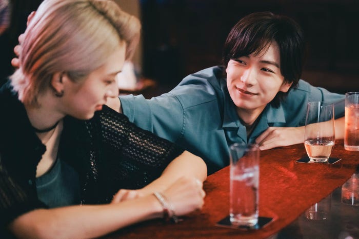 NAOYA、冨田侑暉(C)2025「セラピーゲーム」製作委員会