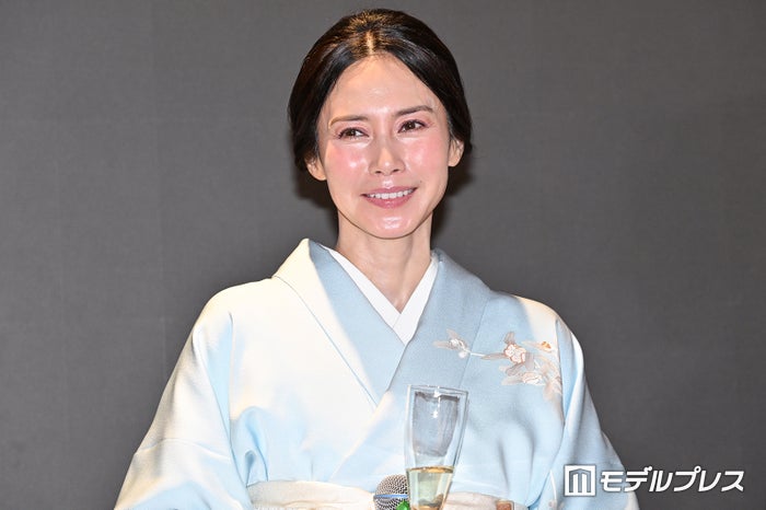 中谷美紀、4歳から共にする“継娘”の姿公開「大人っぽい」「素敵」の声