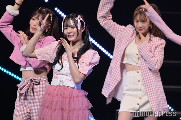 NAVIAR(C)モデルプレス