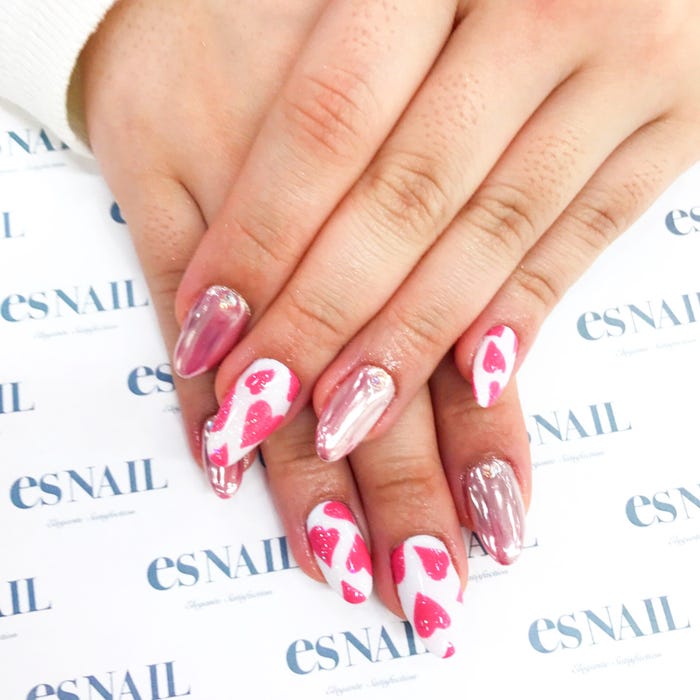 大人可愛いデザイン/画像提供:esNAIL