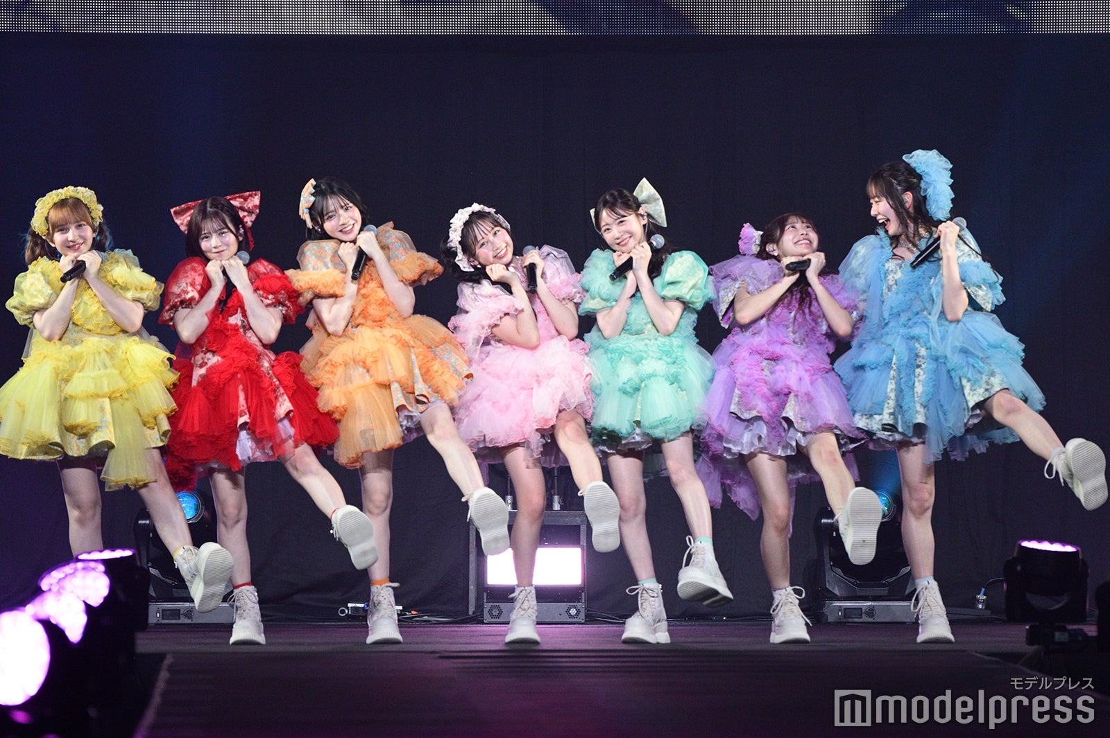 FRUITS ZIPPER（C）モデルプレス