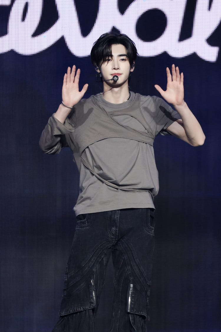 画像6/44) ENHYPEN、ステージ終了後に“意味深スポ”で会場ざわめき NI-KIソロダンスから開幕でファン熱狂【Weverse Con  Festival】 - モデルプレス