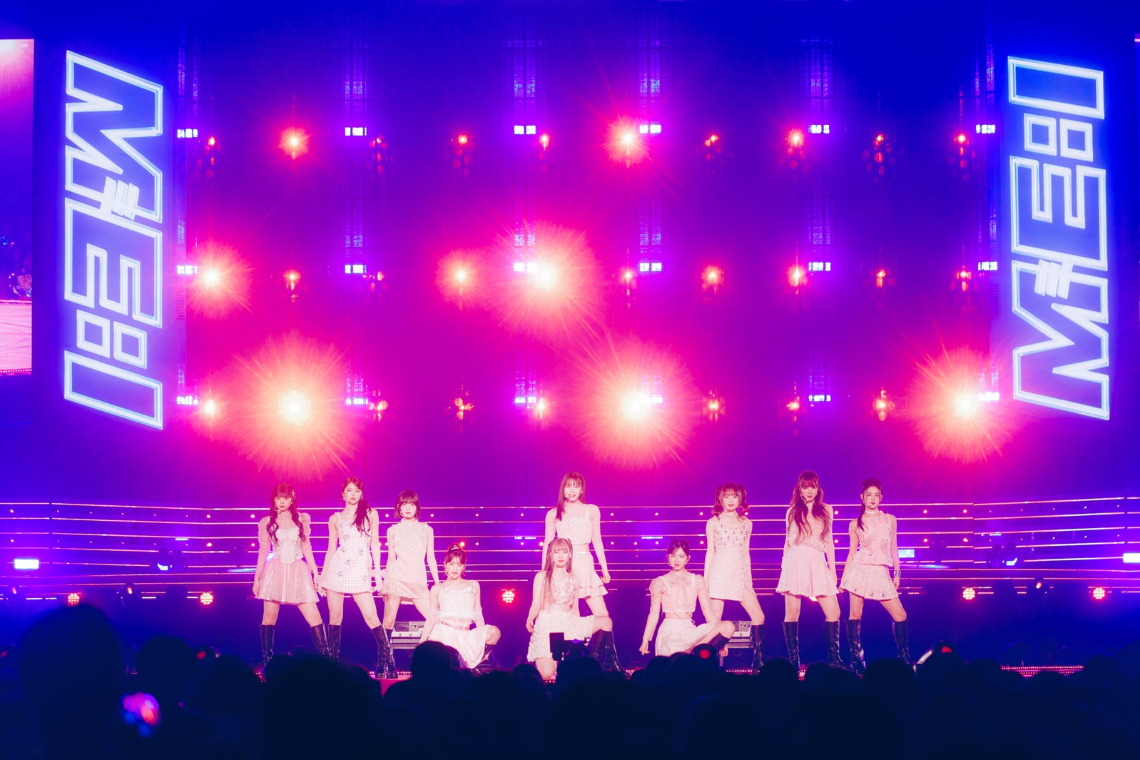 LAPOSTA 2025】ME:I＆IS:SUEが再会で「日プ女子」楽曲再び