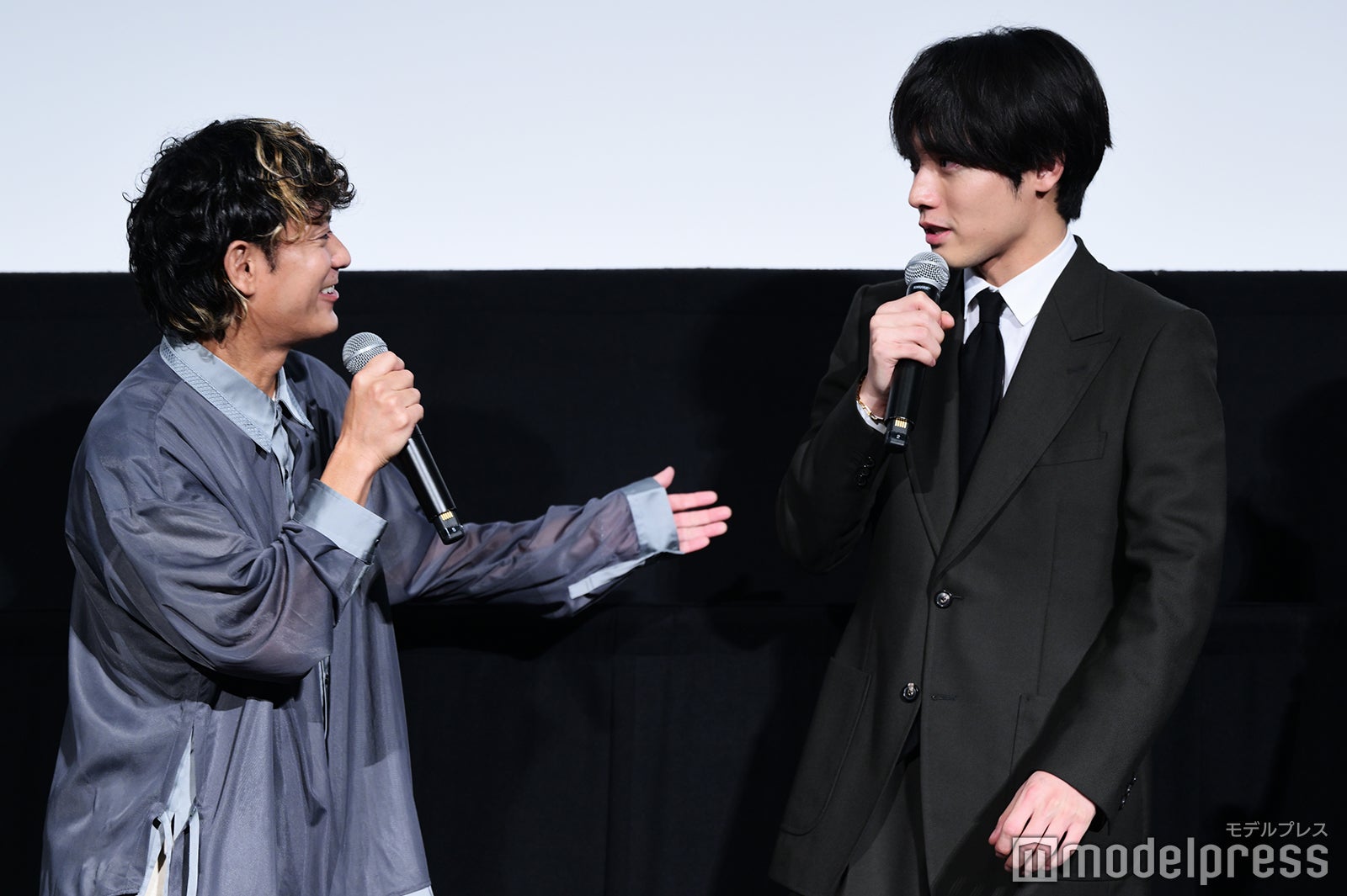 新里英之、赤楚衛二（C）モデルプレス