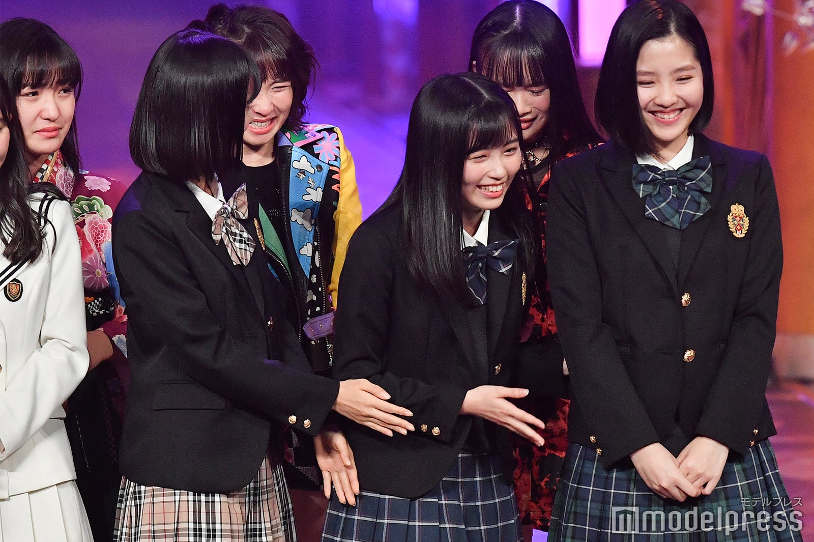 BEYOOOOONDS （C）モデルプレス