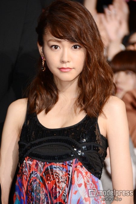 桐谷美玲、突然の告白に共演者ご満悦「本当に大人の色気がすごい」