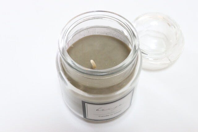 グラスインキャンドル（ベージュ）　中身