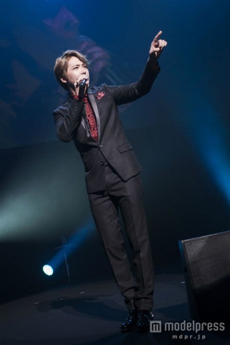イ・ホンギ初のソロ・ファンミーティング「LEE HONGGI’S PROPOSAL IN JAPAN」（C）FNC MUSIC JAPAN INC.