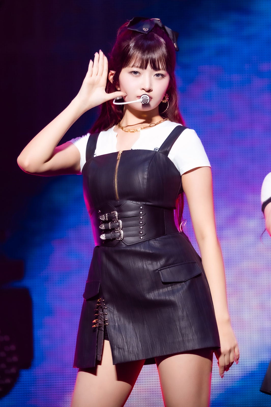 IVEレイ／撮影：田中聖太郎写真事務所